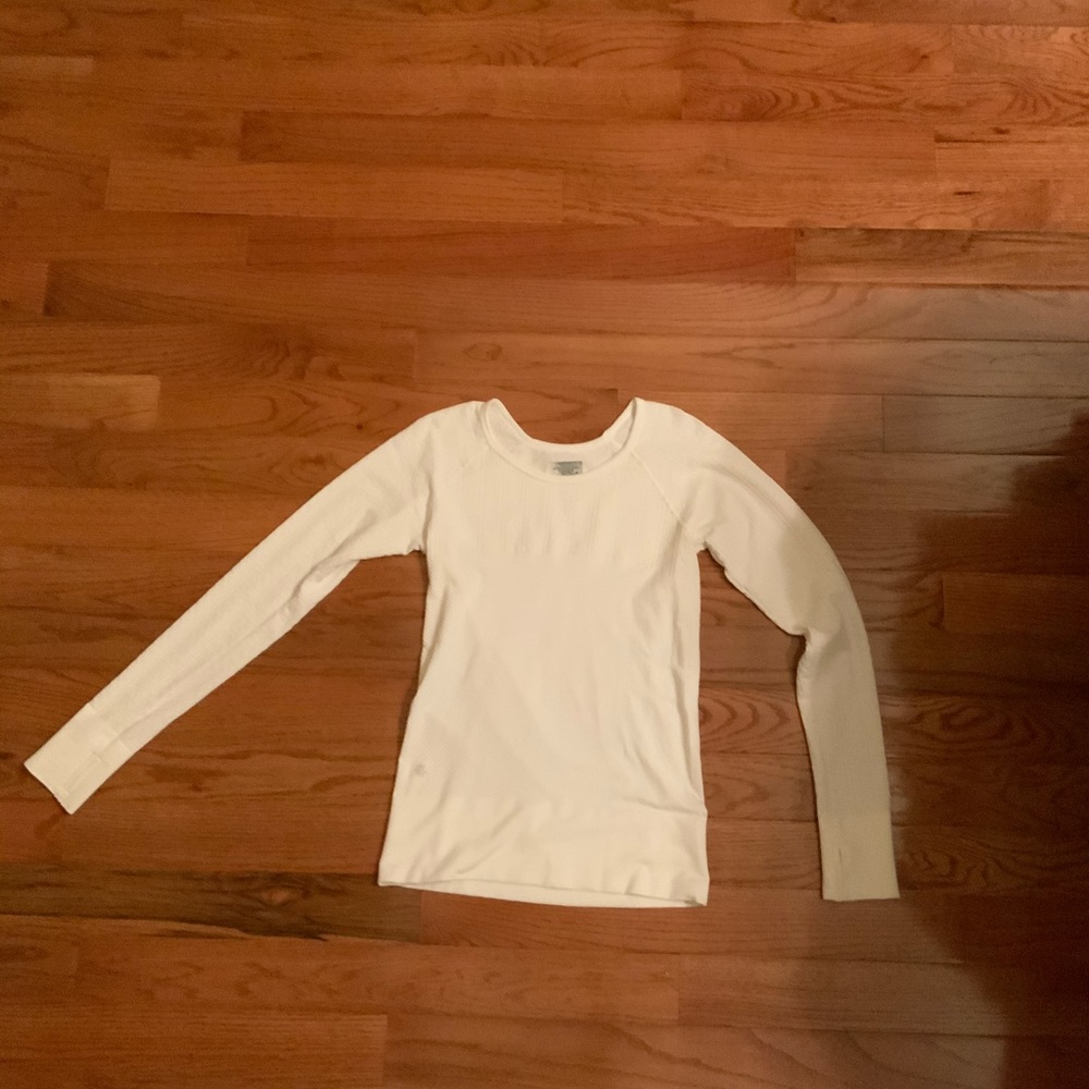 Athleta white textured sport shirt